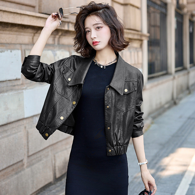 Short leather jacket for women
