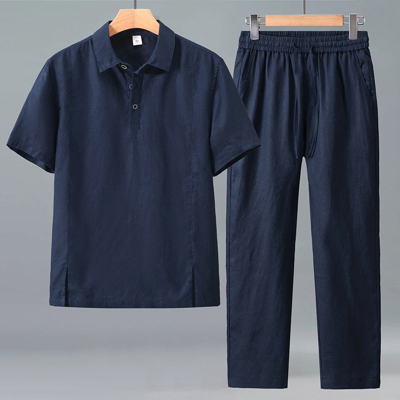 Short-sleeve T-shirt and straight-leg trousers