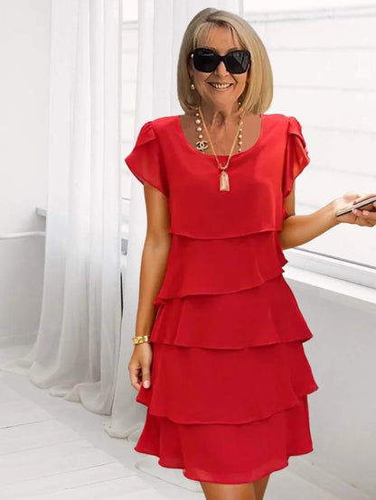 Short-sleeved cake dress