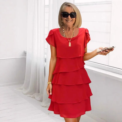 Short-sleeved cake dress