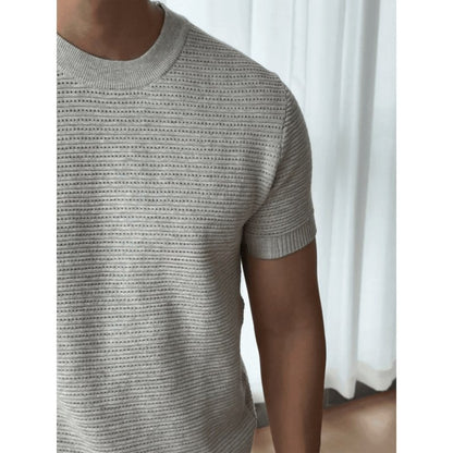 Short-sleeved knit sweater