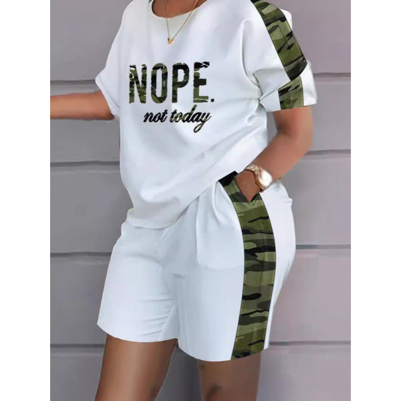 Short-Sleeved Printed Commuter Suit