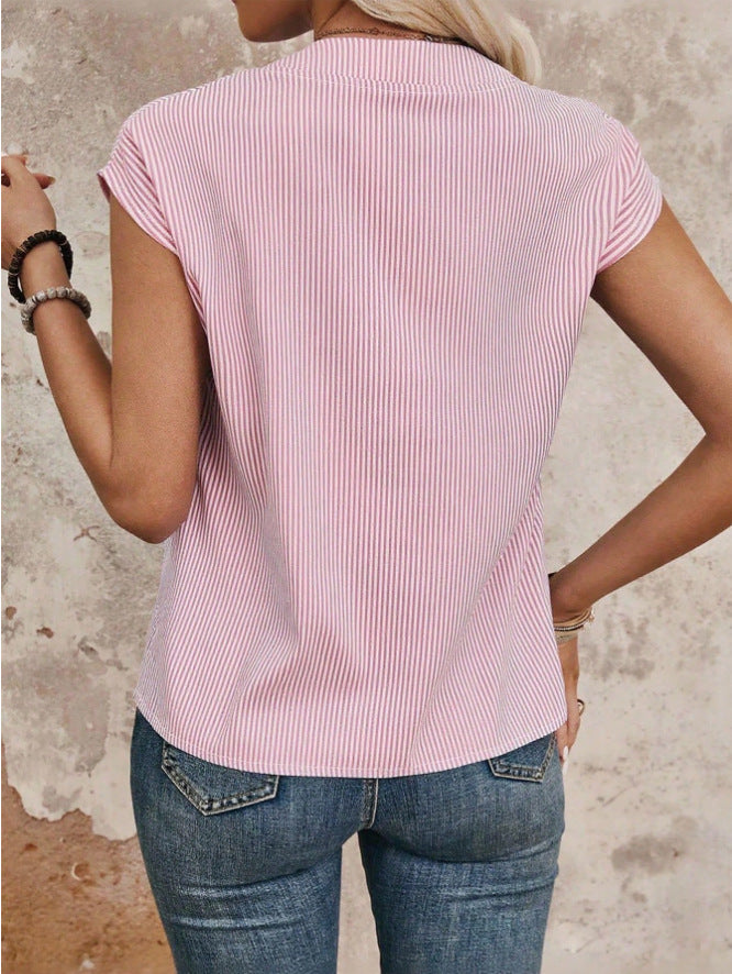 Short-sleeved shirt