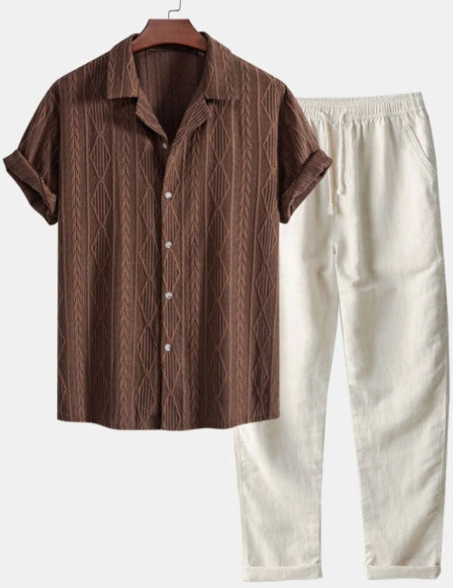 Short-sleeved shirt