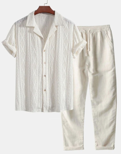 Short-sleeved shirt
