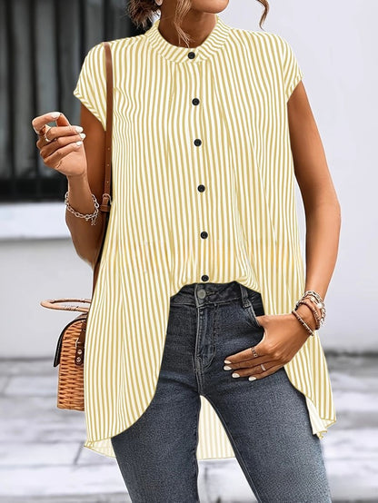 Short-sleeved shirt