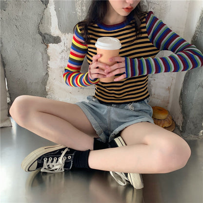 Short-sleeved striped knitted top for women