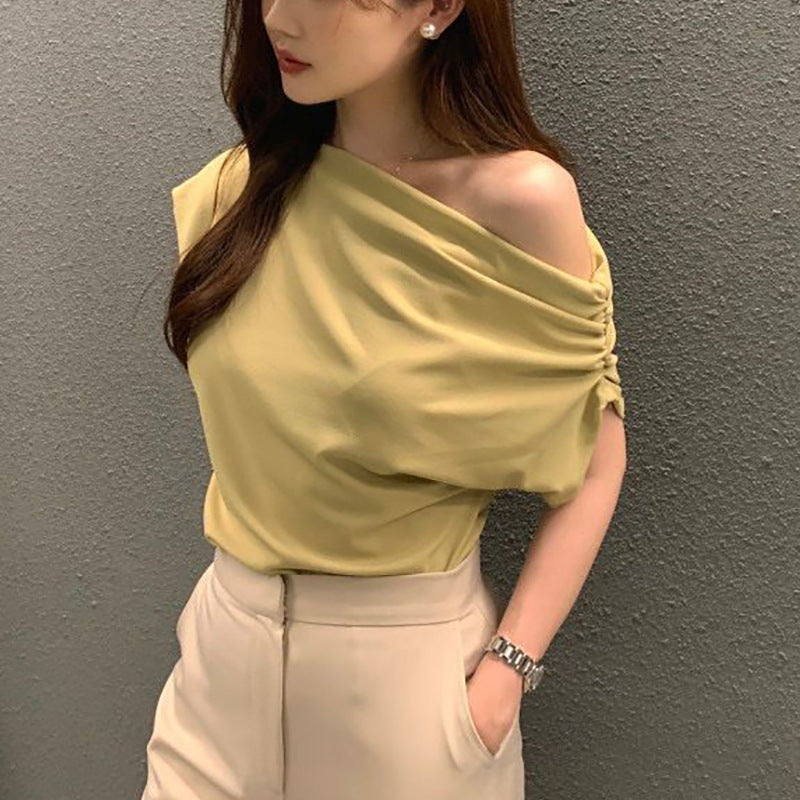 Short-sleeved T-shirt for girls