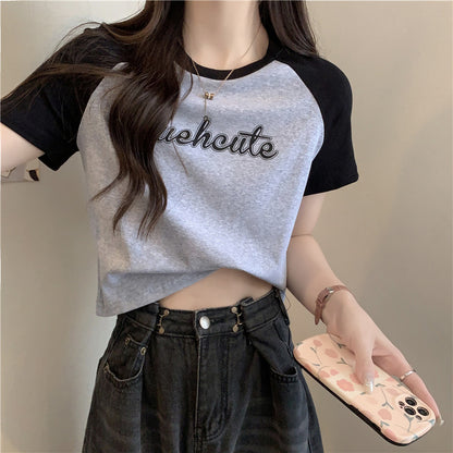 Short-sleeved T-shirt for women