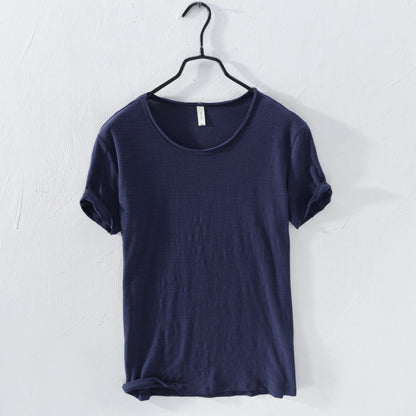 short-sleeved T-shirt