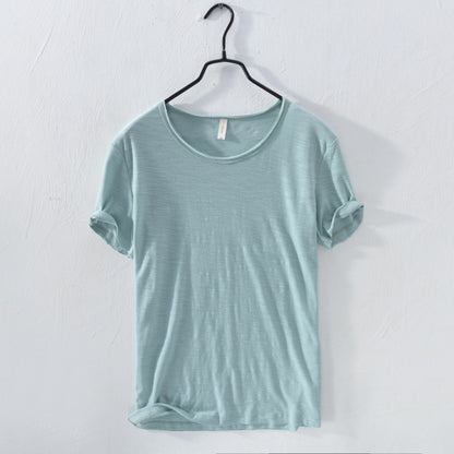 short-sleeved T-shirt