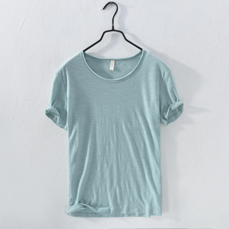 short-sleeved T-shirt