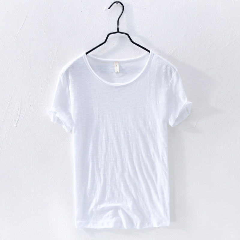 short-sleeved T-shirt