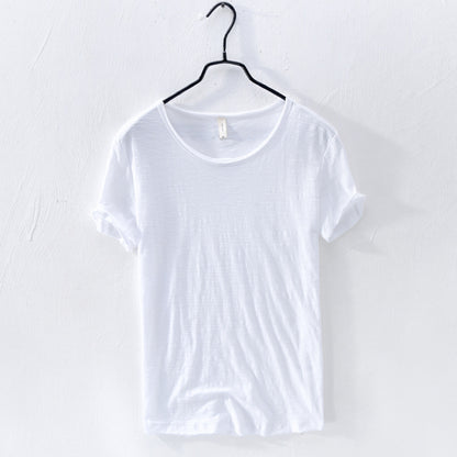 short-sleeved T-shirt