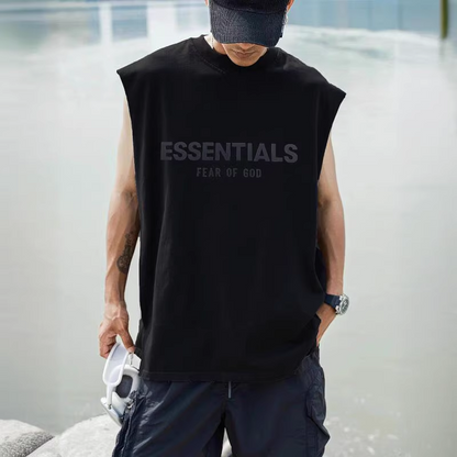 short-sleeved T-shirt