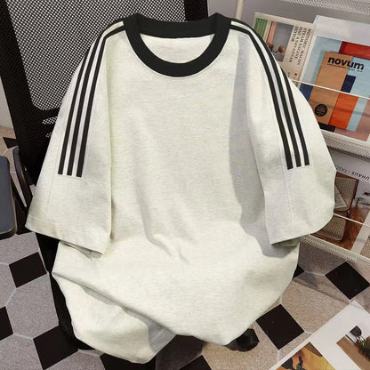 Short-sleeved T-shirt