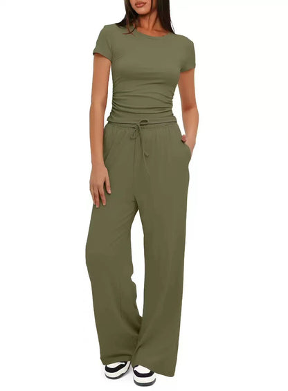 Short-sleeved top and high-waisted wide-leg pants
