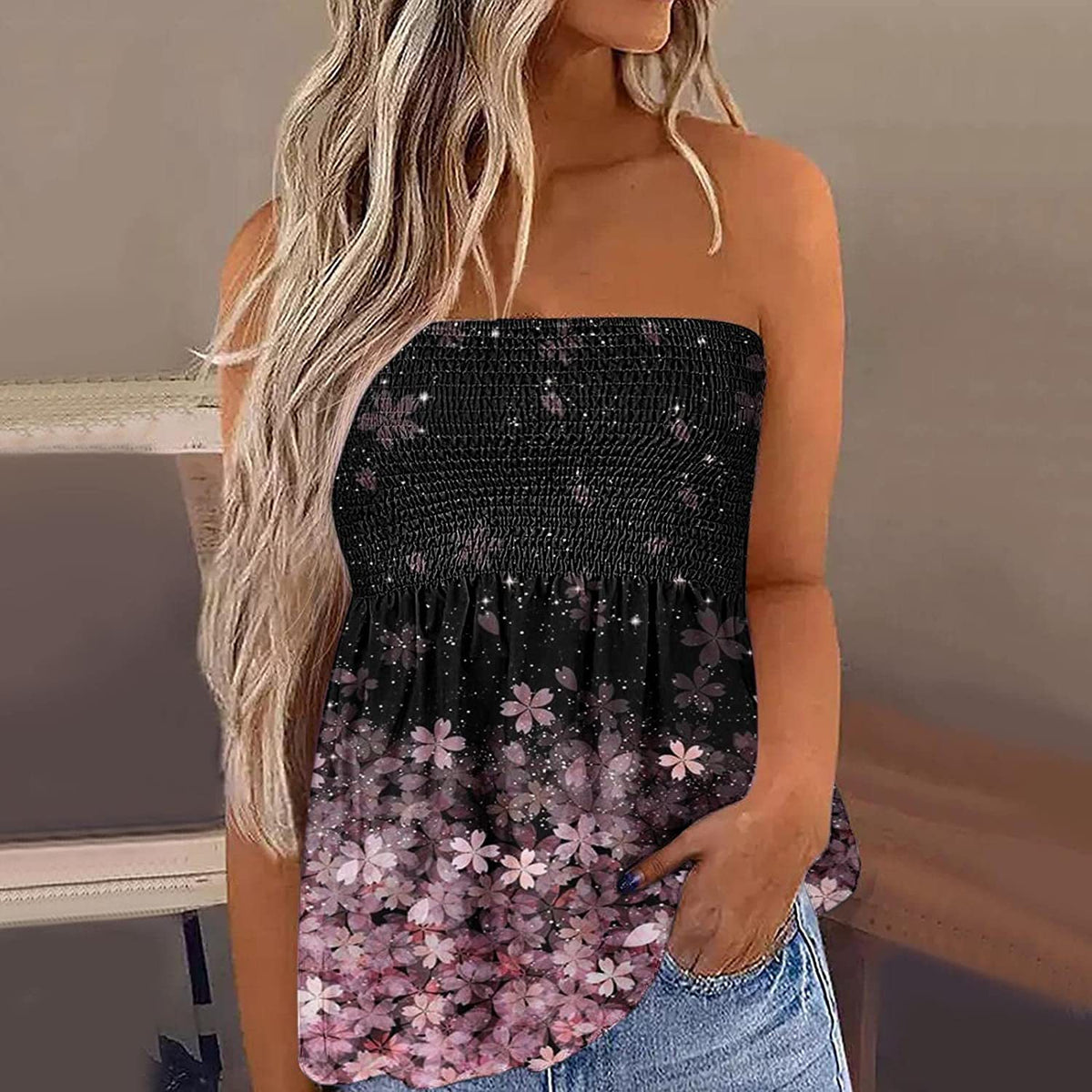 Short strapless tank top for women