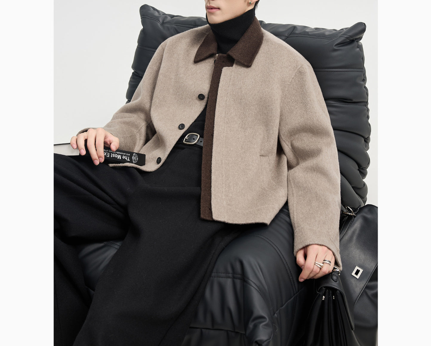 Short wool coat