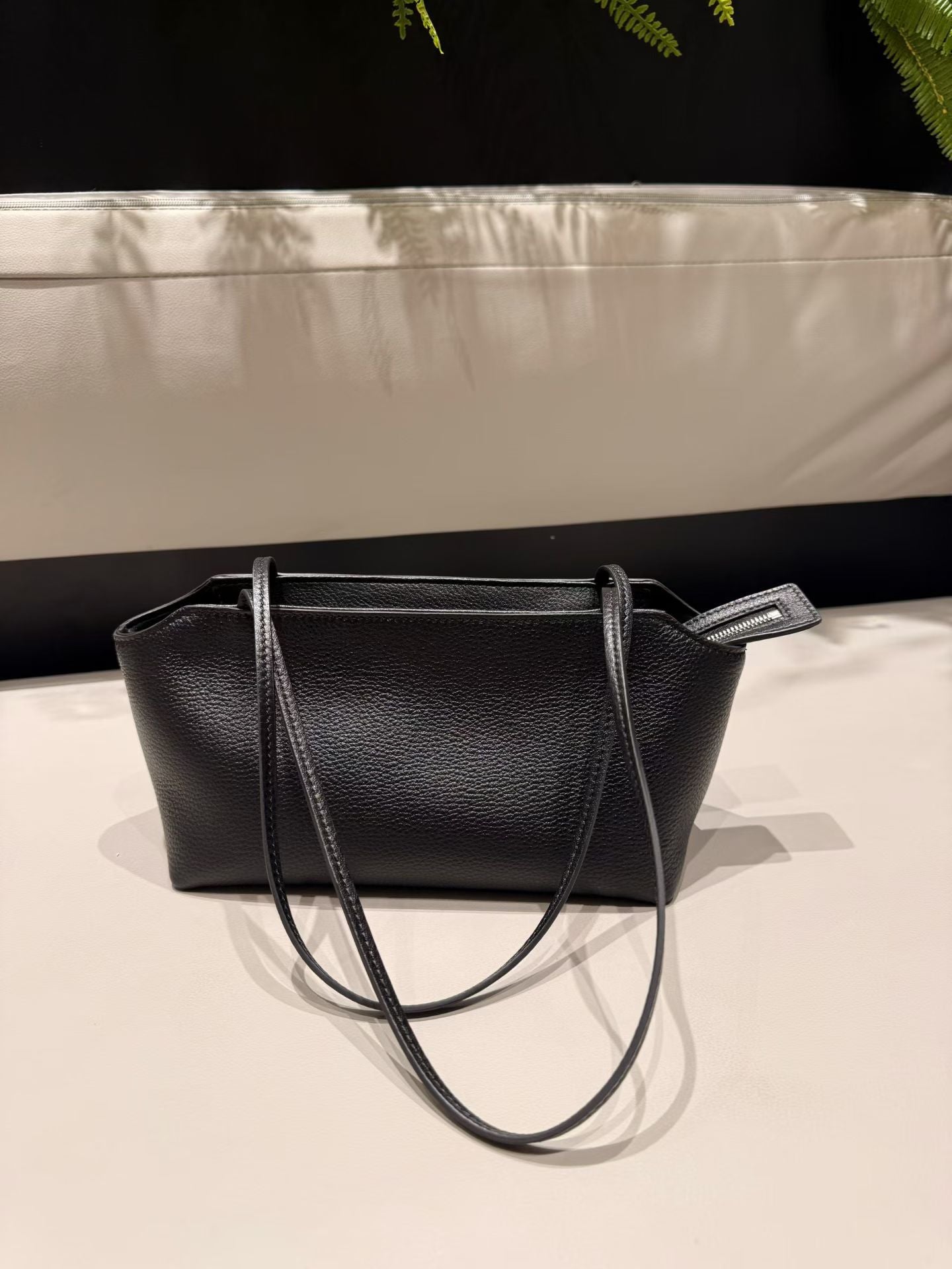 Shoulder underarm bag