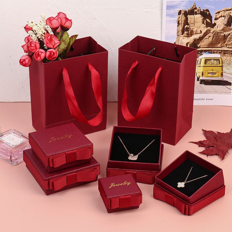 Side bow necklace jewelry box