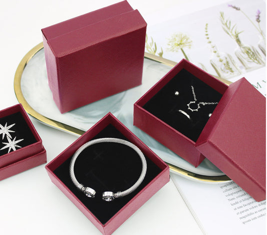 Side bow necklace jewelry box