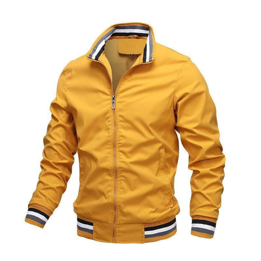 Side-sewn pocket, hoodless casual jacket