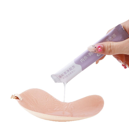 Silicone Breast Patch Cleaning Solution