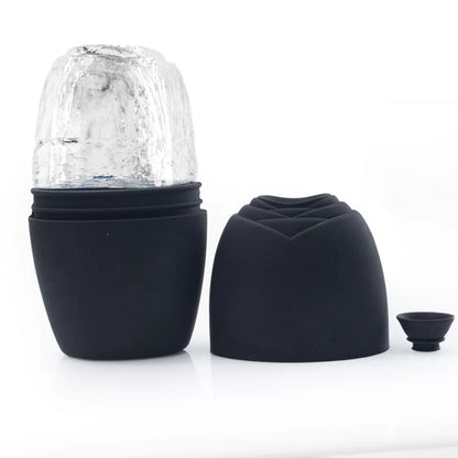 Silicone ice pack with rose-shaped ice mold
