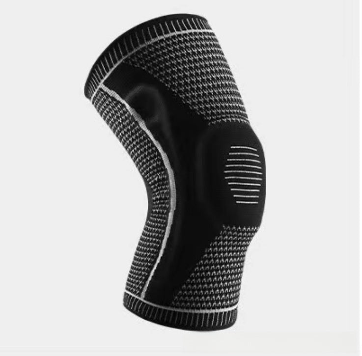 Silicone knee pad for outdoor sports and professional fitness