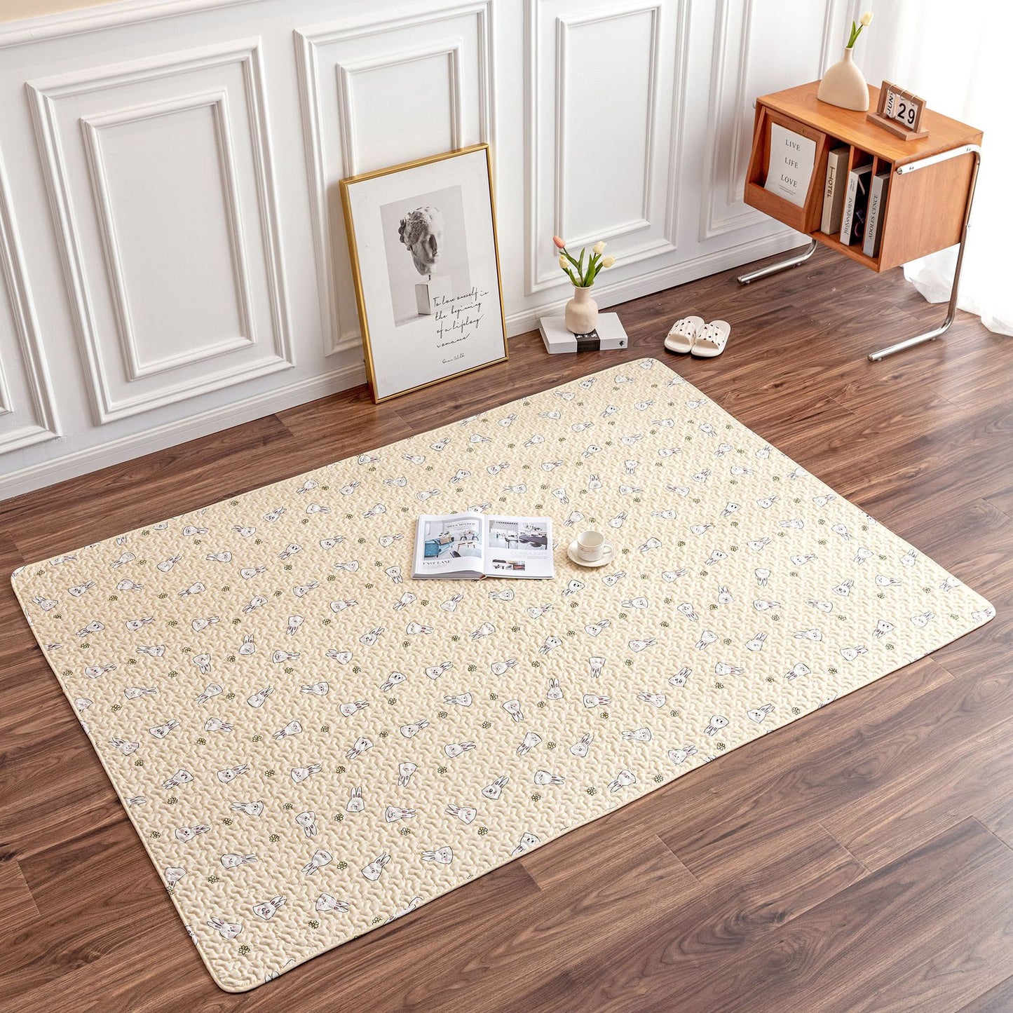 Silicone non-slip floor mat