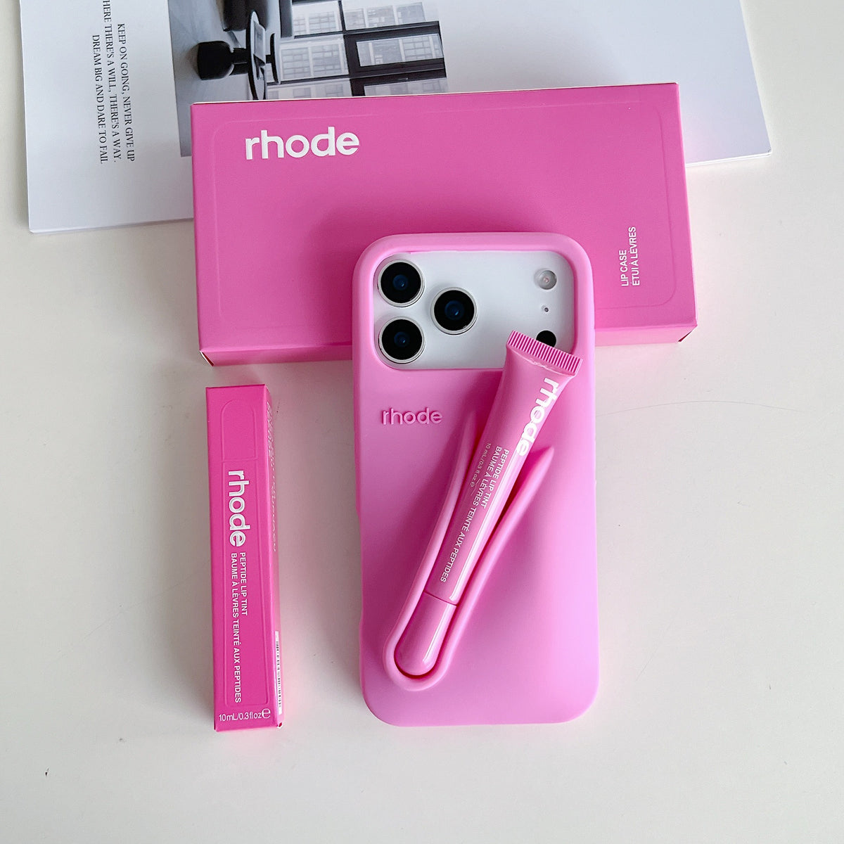 Silicone Phone Case with Lip Gloss for iPhone
