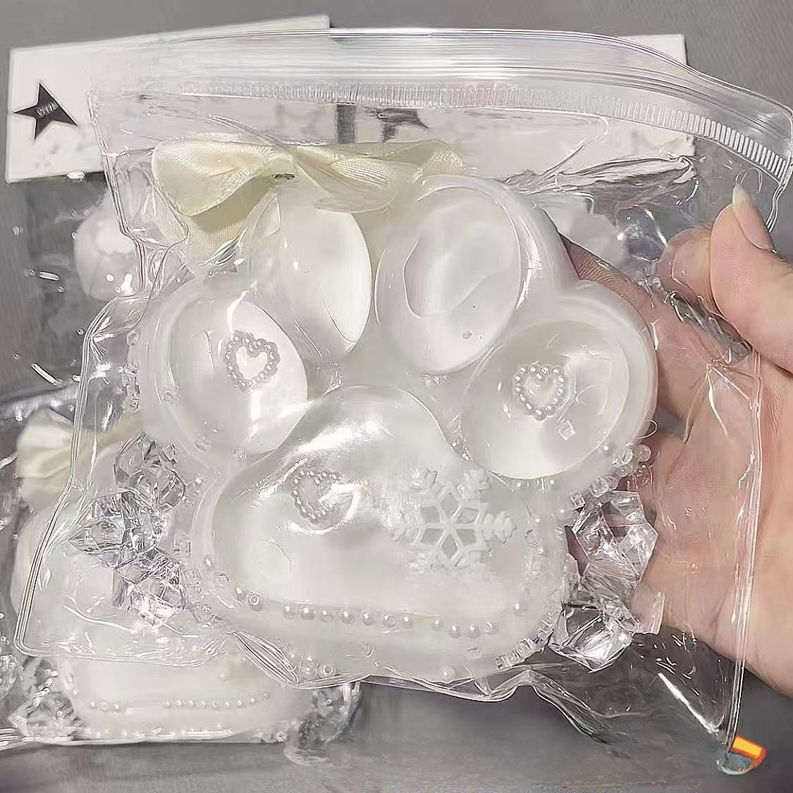 Silicone Pinch Le