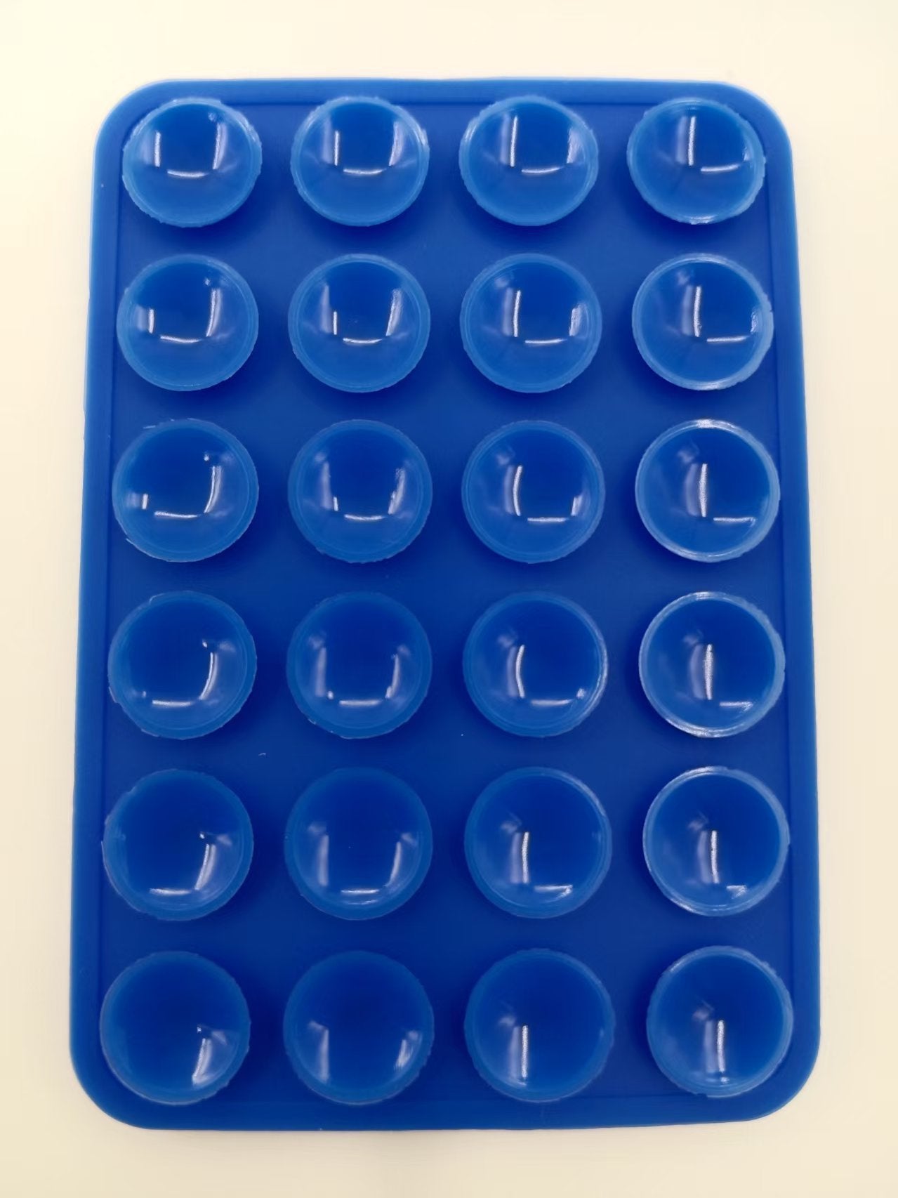 silicone suction cups