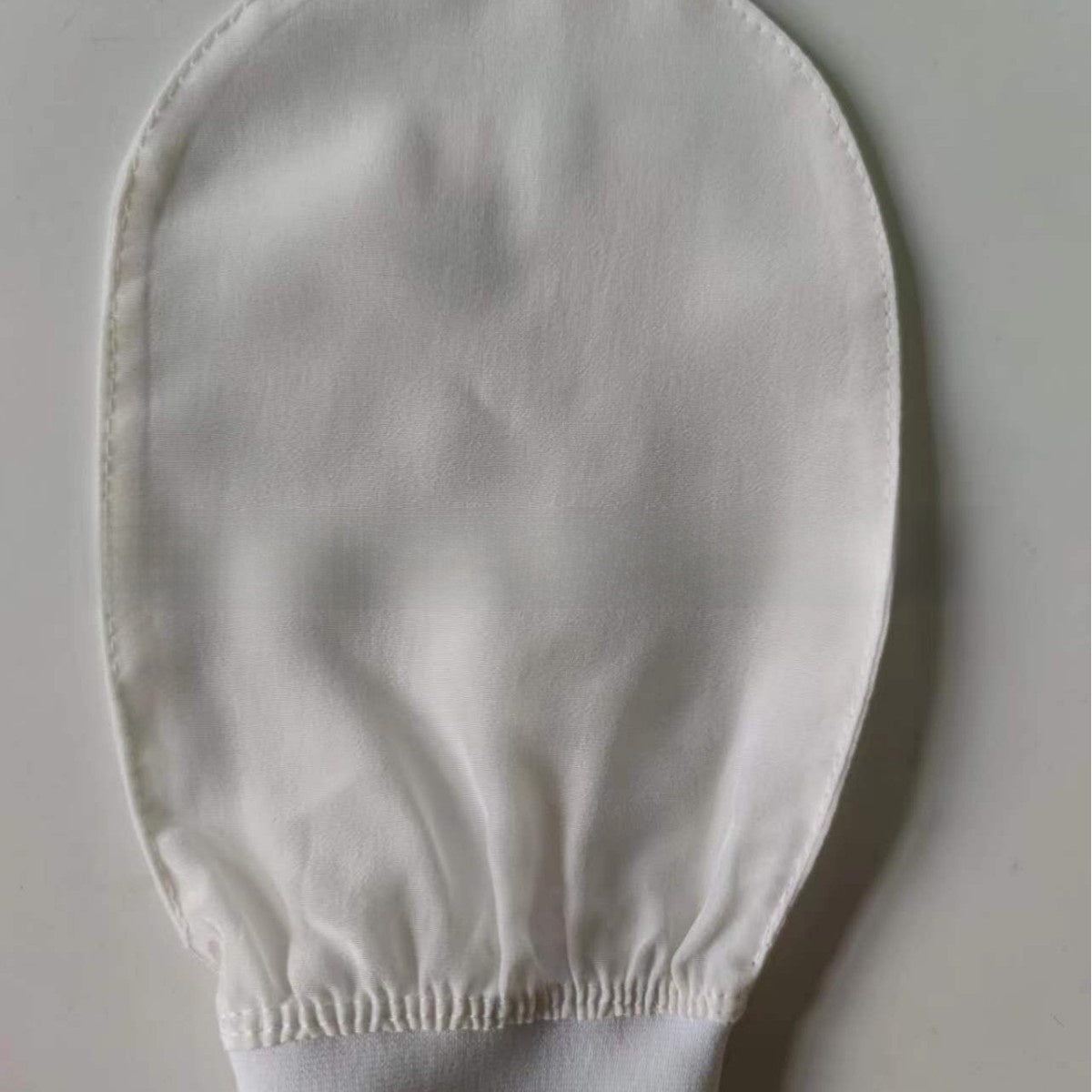 Silk Exfoliating Bath Gloves