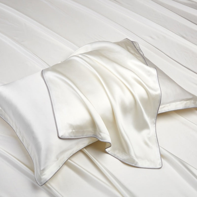 Silk pillowcase