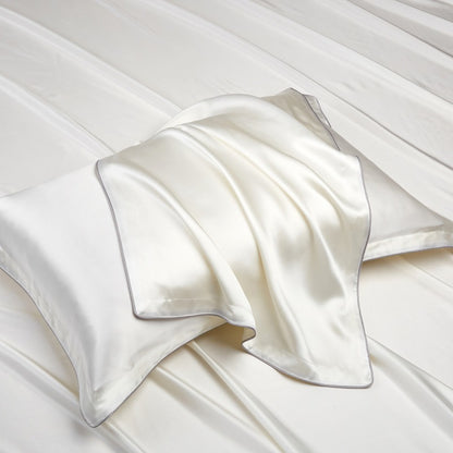 Silk pillowcase