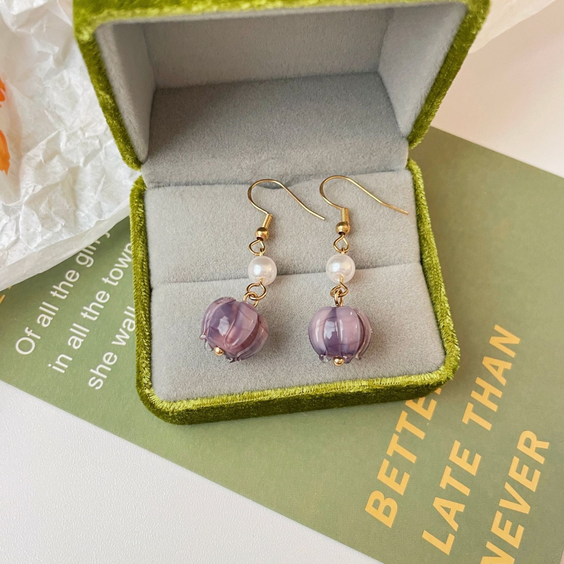 Silver ear hook with pearl earring