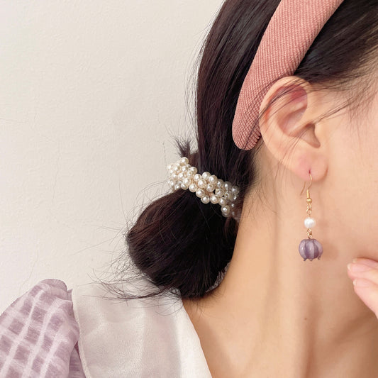 Silver ear hook with pearl earring
