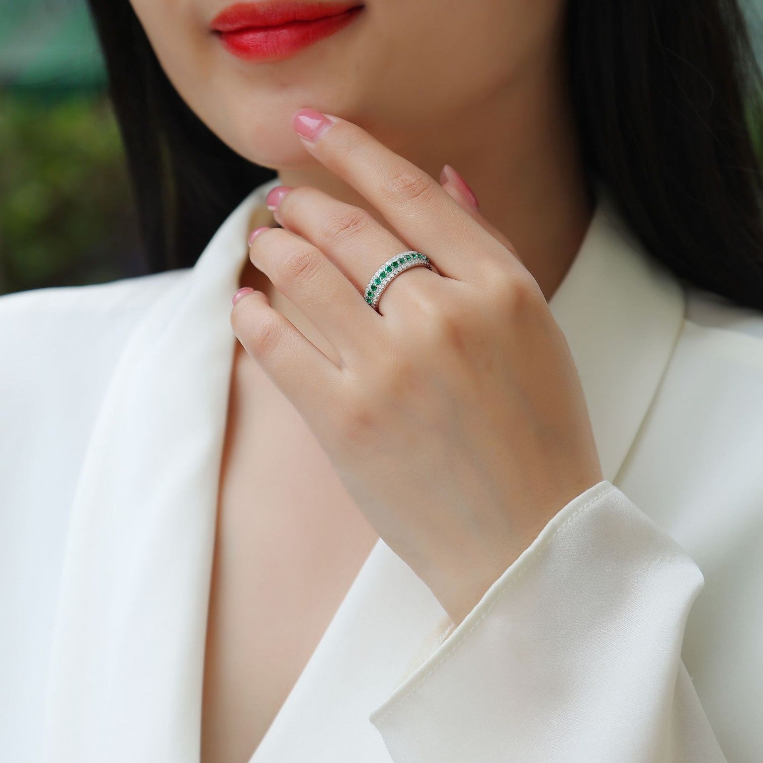 silver emerald ring