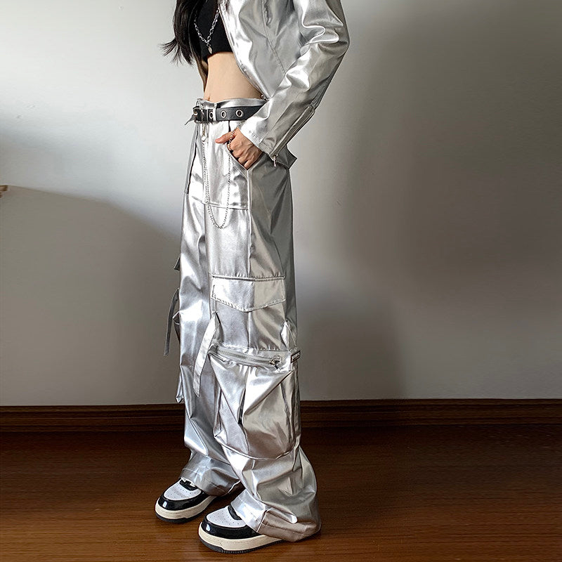 Silver long-sleeved short coat and cargo pants