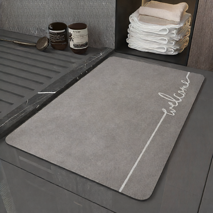 Simple absorbent bathroom mat