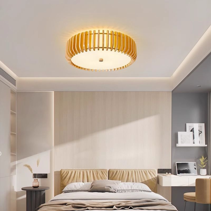 Simple and elegant wooden ceiling lamp for home study