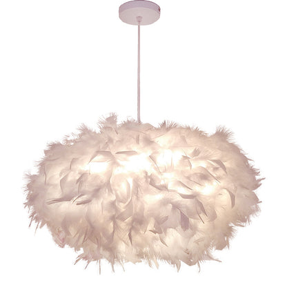 Simple and modern feather chandelier