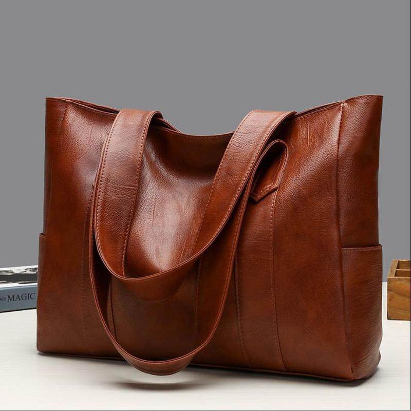 Simple and versatile handbag with large capacity