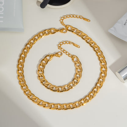 Simple basic chain necklace and bracelet