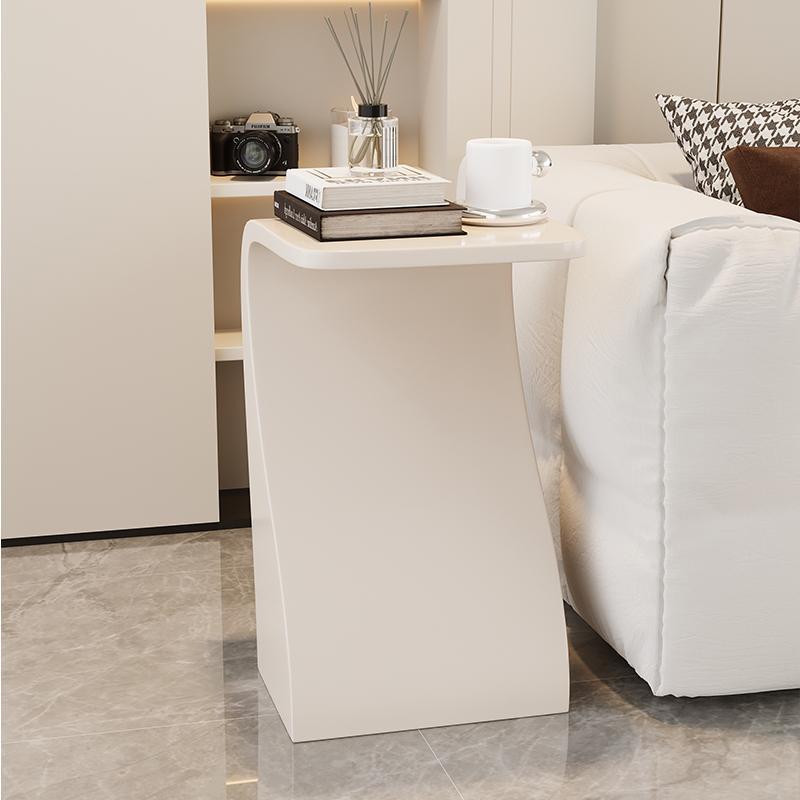 Simple Creative Bedside Table