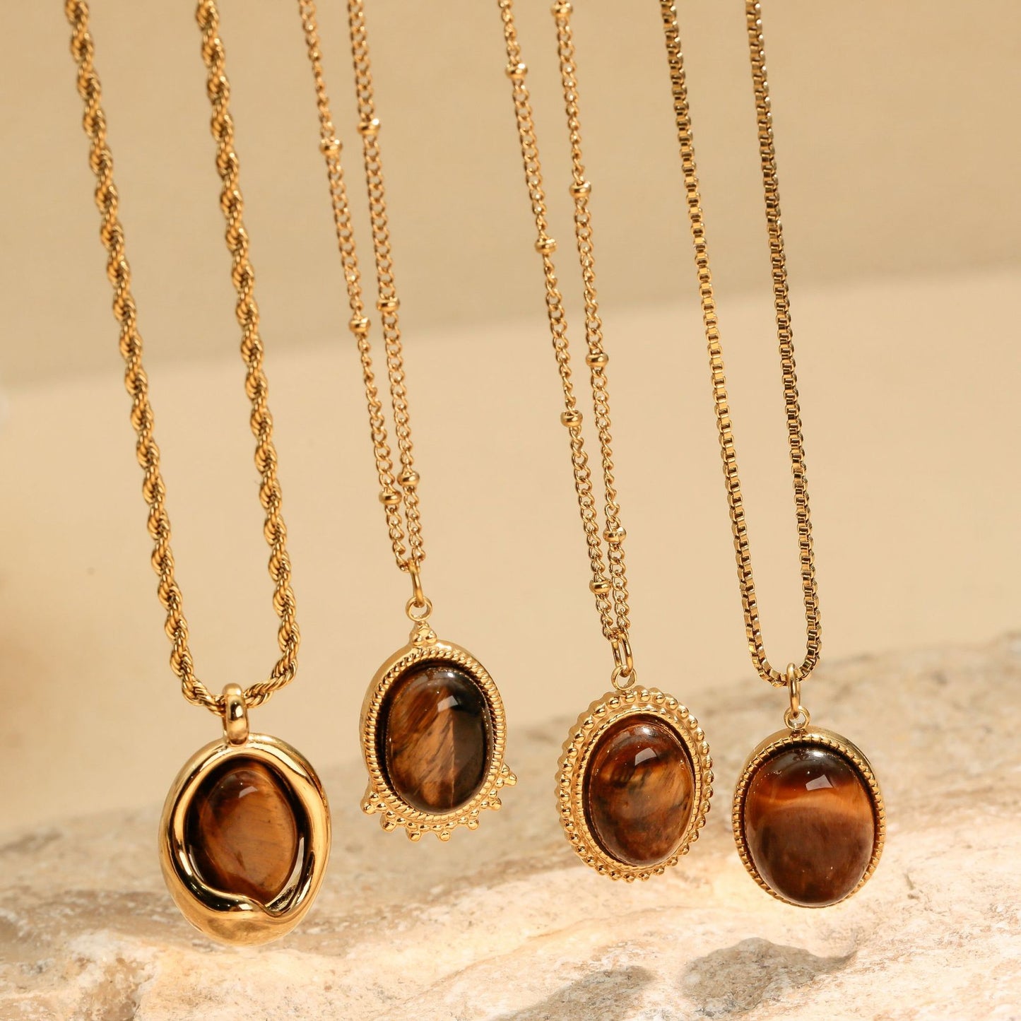 Simple Design Necklace