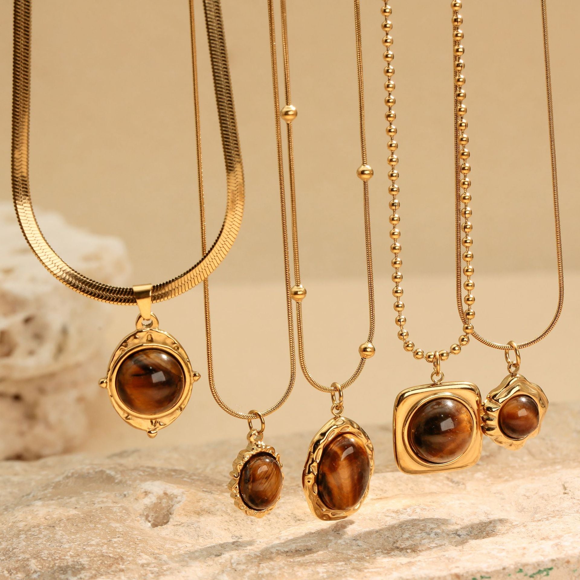 Simple Design Necklace