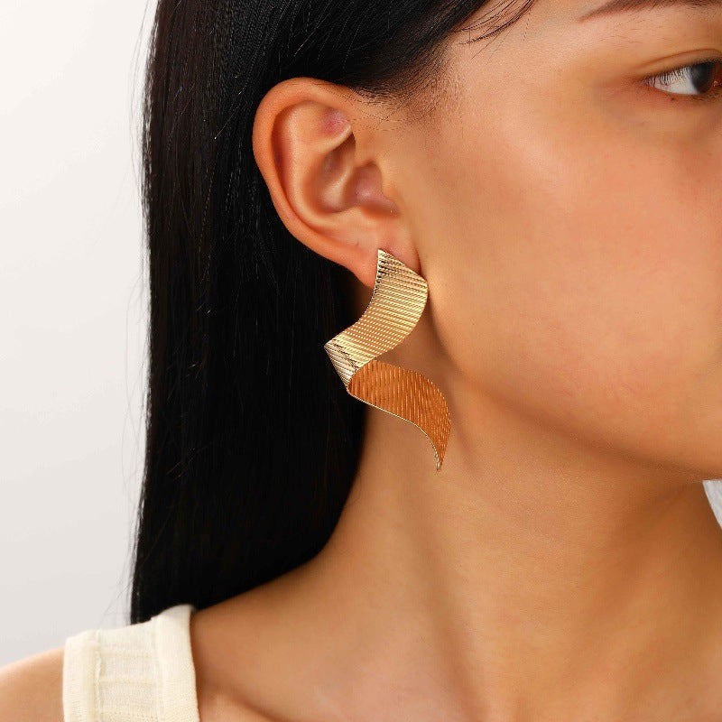 Simple Ear Stud Earrings